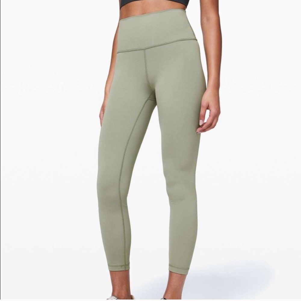 Lululemon Wunder Under Luxtreme legging